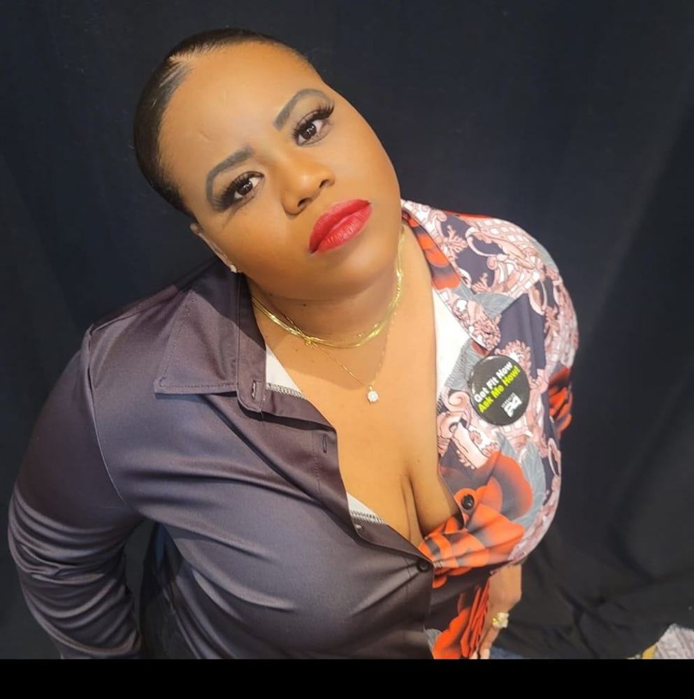 Meet your Posher, Meka